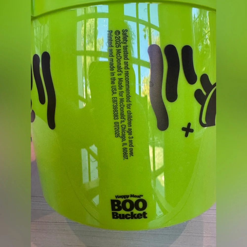 2025 McDonald’s Halloween Boo Bucket – Green Goblin Face Design